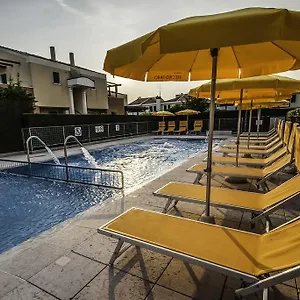 https://residence-vecchio-faro.hotelinveneto.com